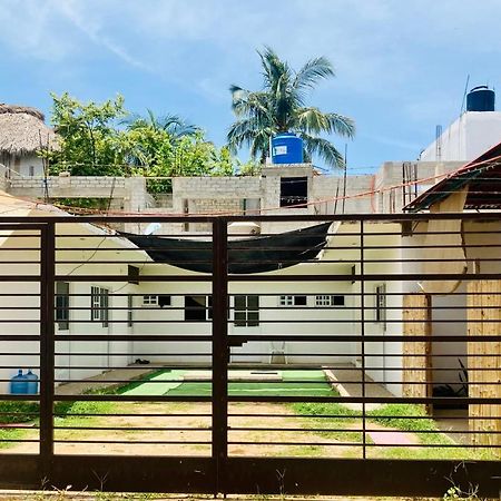 Tania Hotel Brisas de Zicatela Kültér fotó